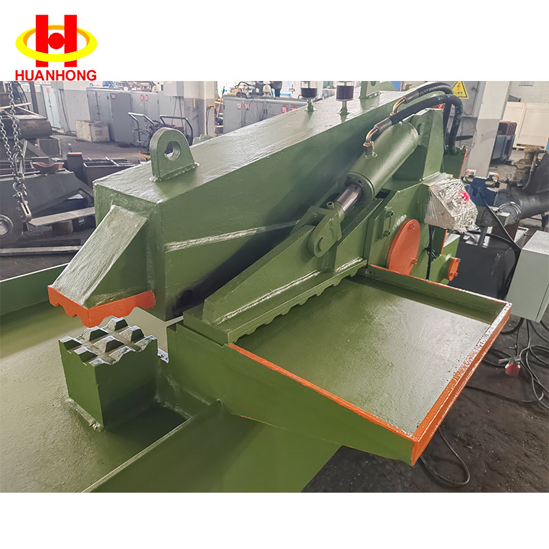 100 Tons Hydraulic Metal Alligator Shear for Dismantling And Cutting Scrapped Cars